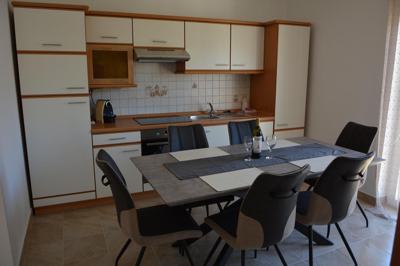 Taris Apartment
